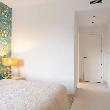 Luxury 2 Bedroom Apartment Estepona